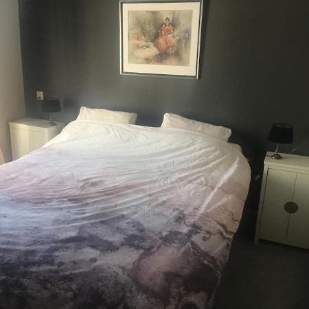 Luc'S Place, Jaccuzi, Waterbed Zoeterwoude Bagian luar foto
